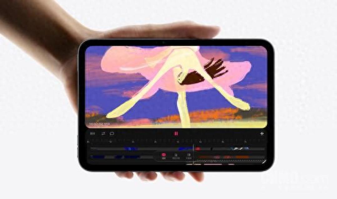 iPad mini 8手持实拍
