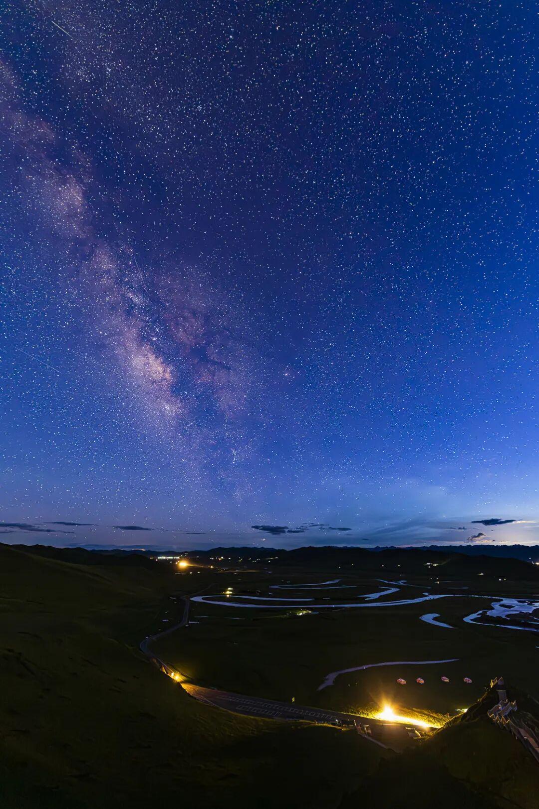 双子座流星雨极大夜定在12月13-14:全网攻略还在为月相吵架,追星前先把时间、暗点和价格梯对一遍