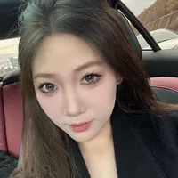 谁懂！上眼自带柔光的美瞳👀
