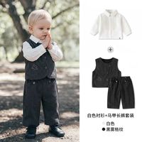 给儿子挑周岁礼服纠结很久，终于锁定这套 Oakmont 格子马甲套装