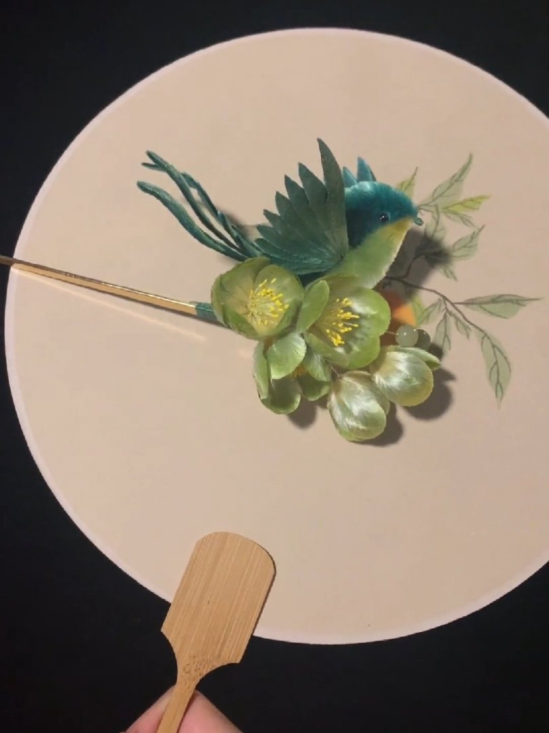 两场“非遗盛典”同天开场，一屏搜索15条带货：双十一付“非遗”尾款前，先确认你买的到底是哪一层