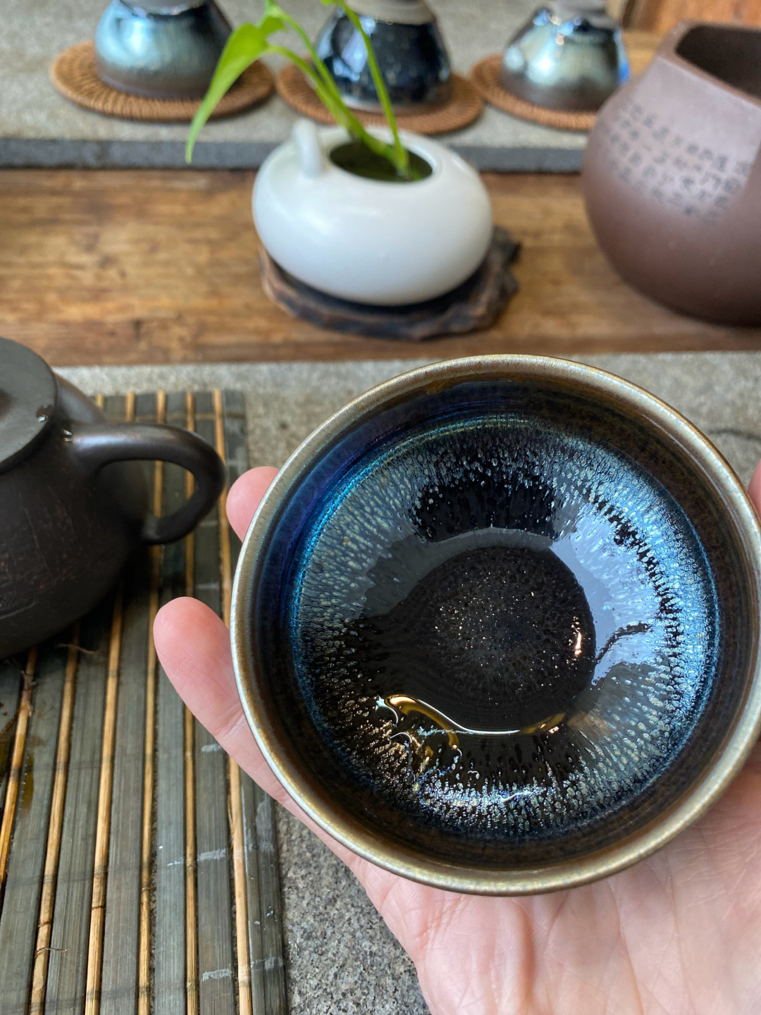 两场“非遗盛典”同天开场，一屏搜索15条带货：双十一付“非遗”尾款前，先确认你买的到底是哪一层