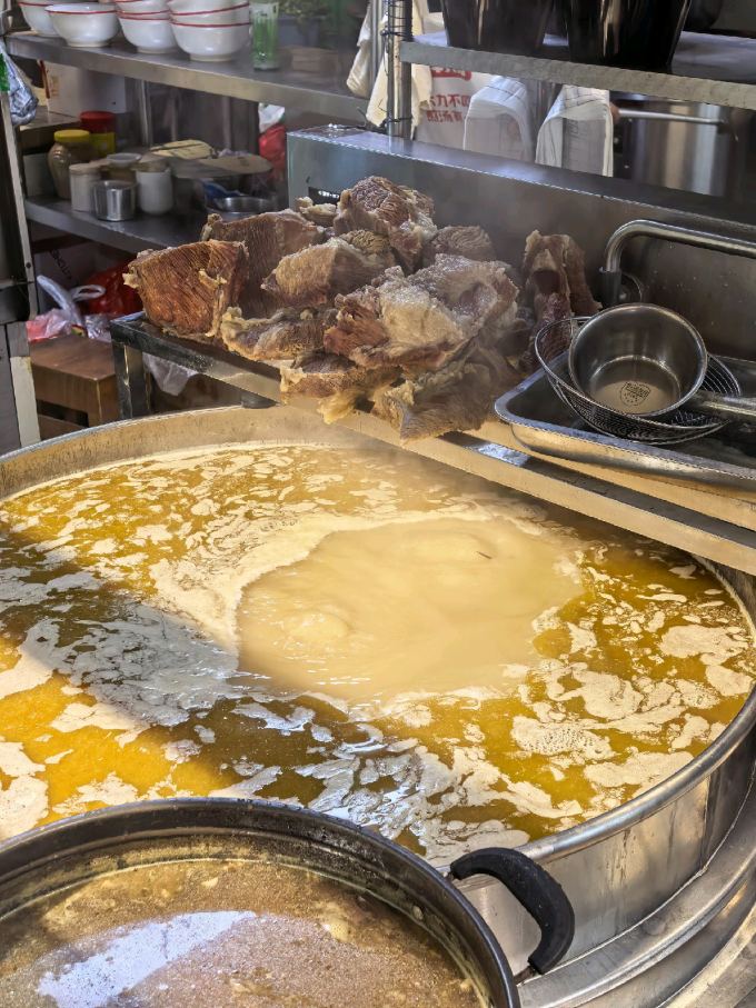 聚会餐饮