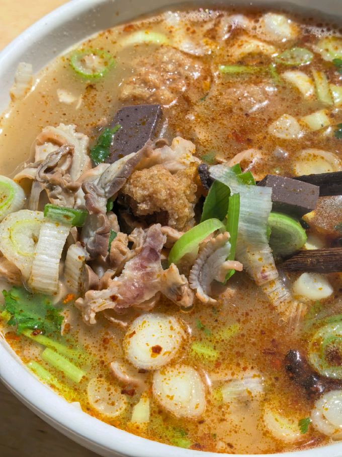聚会餐饮