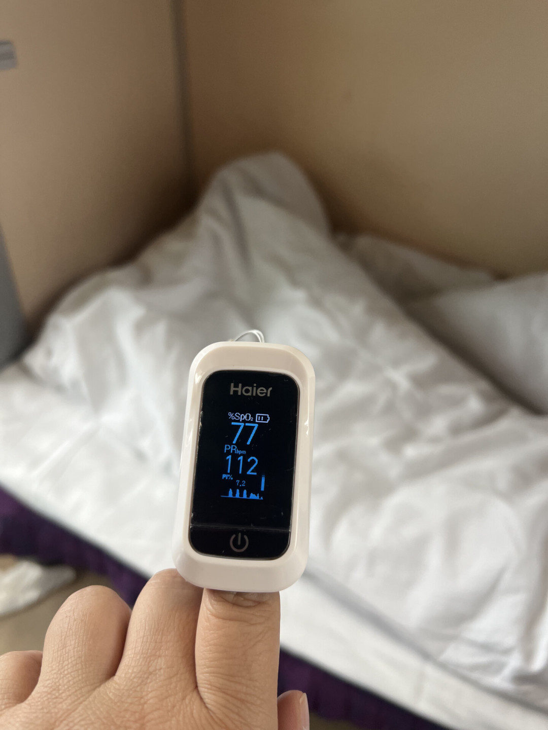 抢救时血氧仪测不出数:做美甲,记得留一根“保命指”