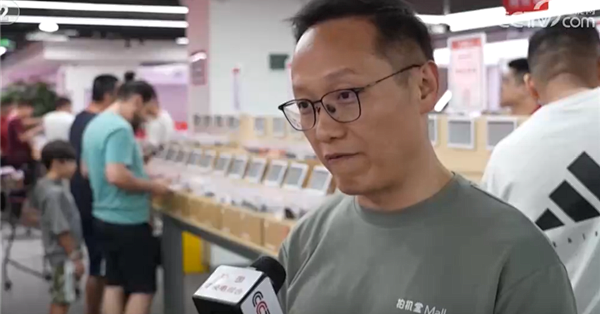 内存涨价带火二手手机！99新手机成华强北抢手货 iPhone 15 Pro Max逆势涨500