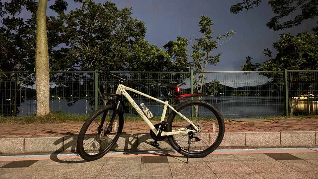 891到1873：同一台黑客700被切成两张价签，双11买了喜德盛，价保真正保的是第三个价