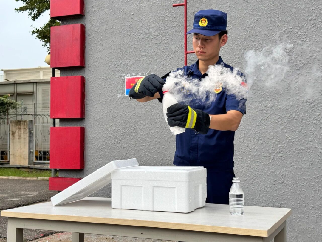教育部“做中学”这学期落地,你娃正在做的科学实验材料全在你家厨房