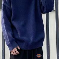 加绒工装裤的暖，靠的是内里复合绒不是厚度堆叠