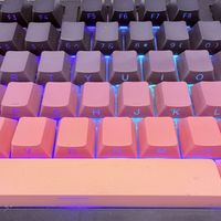 狼蛛F87Pro实测：粉灰渐变太治愈