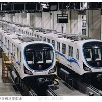 一圈96分钟、整圈2元、半圈7元：坐国内最长地铁环线，有啥不一样？