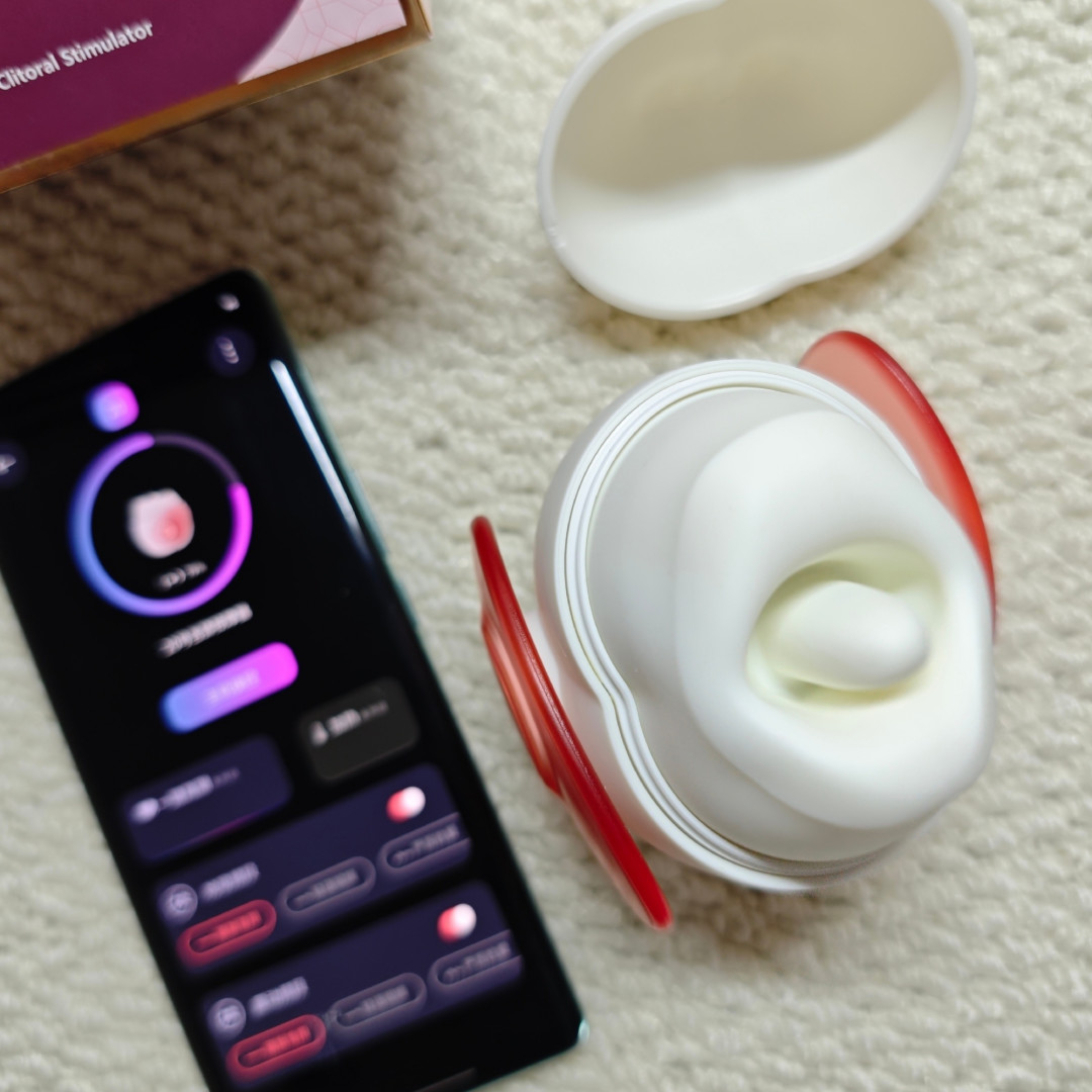 轻喃20号不是10号的升级版:盖子难开、覆盖面小、舌舔偏响,三个劝退点买前先看