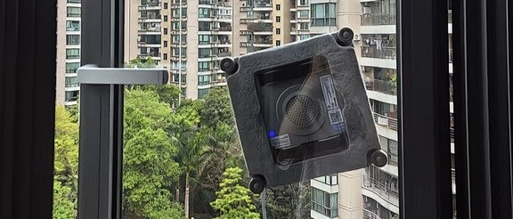 高层擦窗别盲目入手！科沃斯窗宝MINI2真实测评