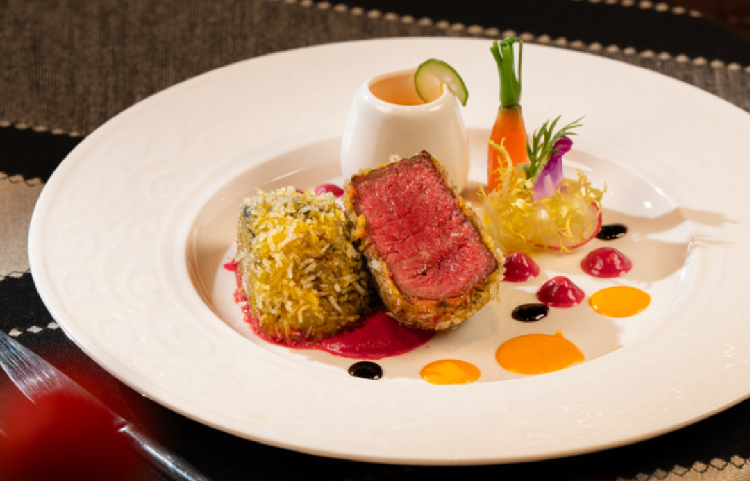 12元一片的“原肉整切”，为什么比原切便宜一半：双11囤牛排，先看配料表前三位