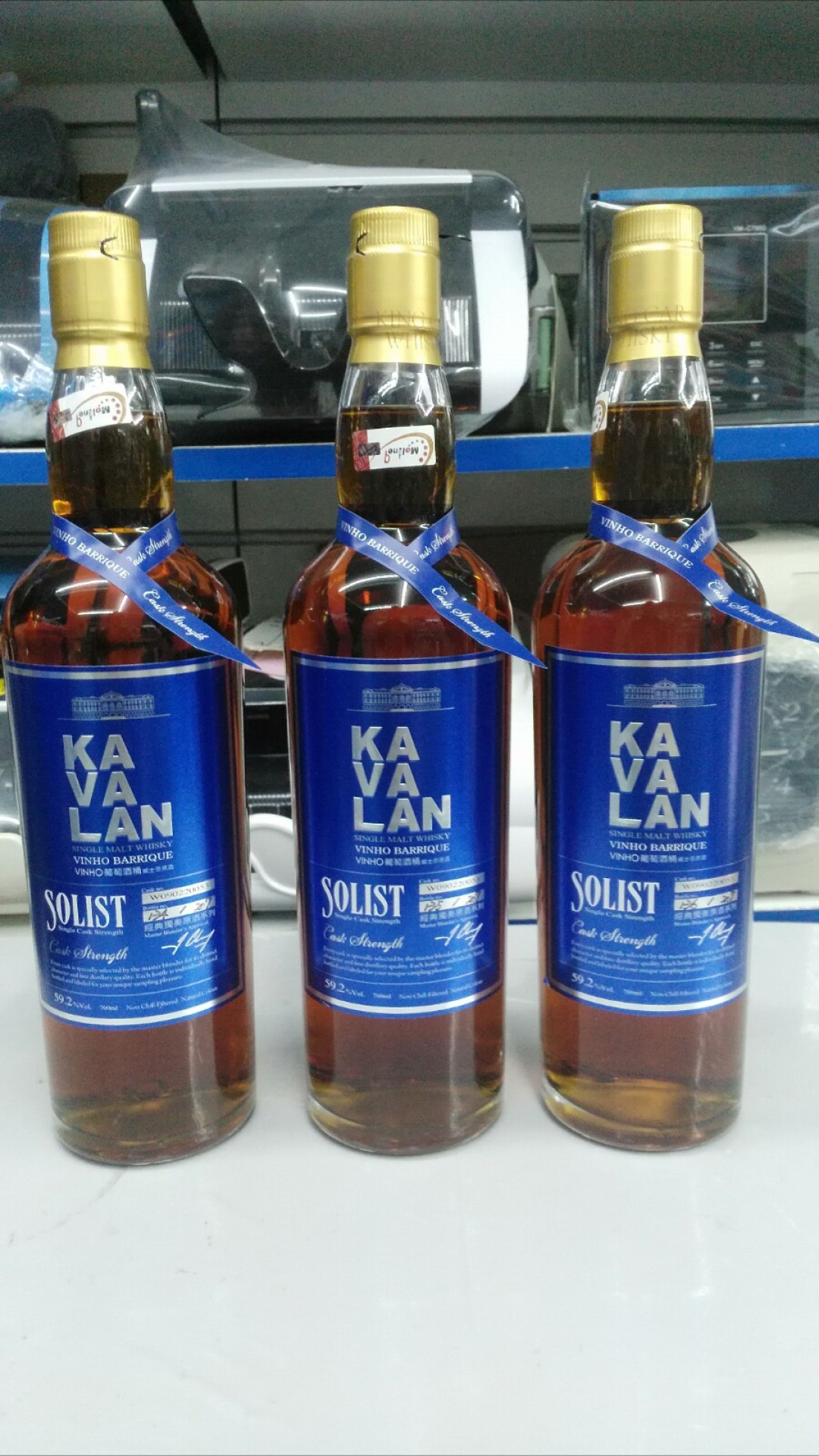 从挂牌价到320再到残瓶200：噶玛兰独奏红酒桶这三个月的三段价格，该在哪一段上车？