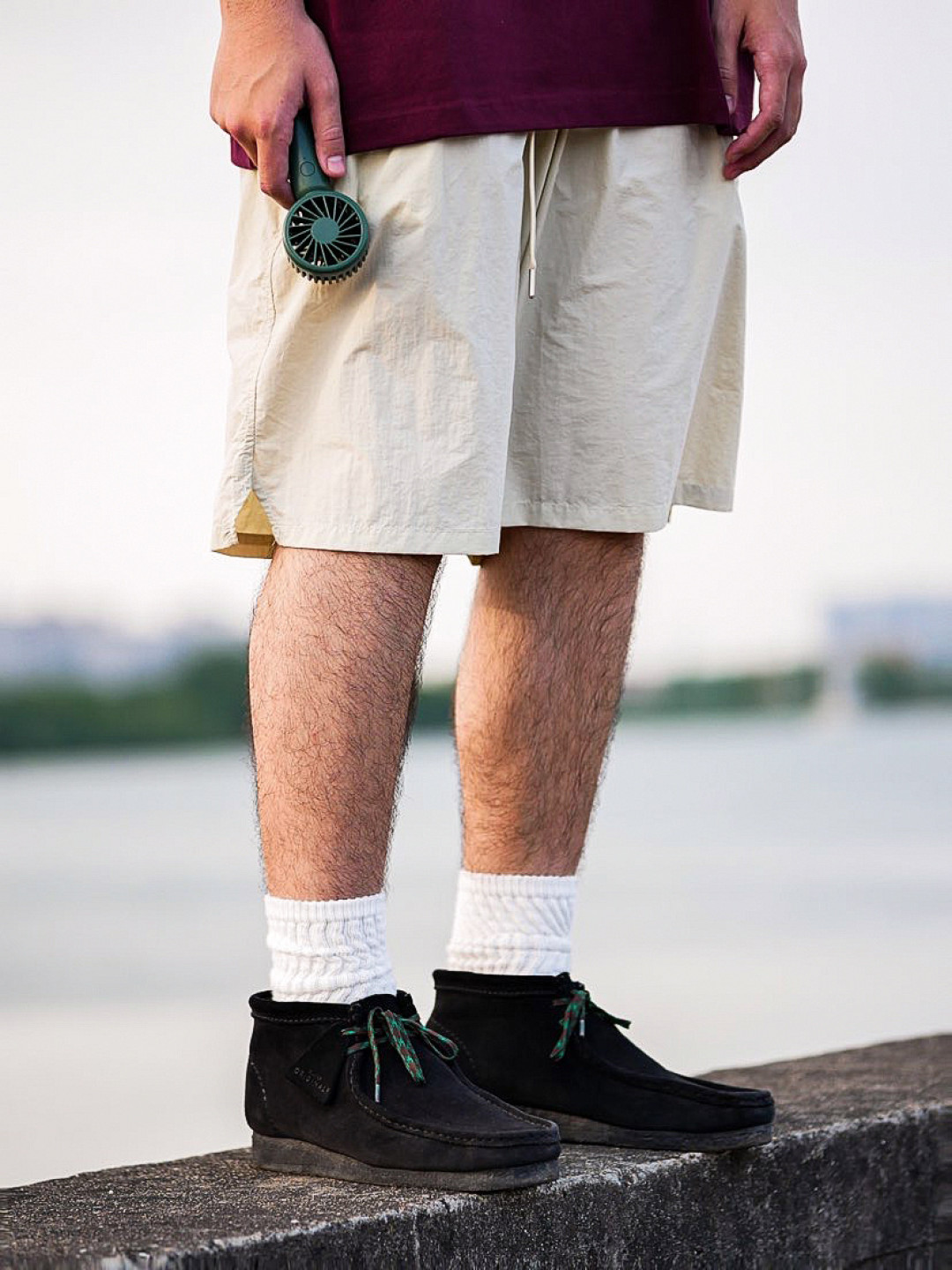 Clarks 的奶油色生胶底:招牌,也是耗材