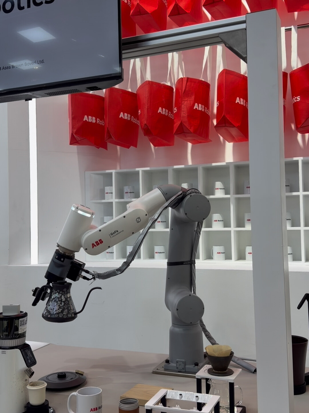 ABB 2027秋招:同一个logo,可能是四份完全不同的工作