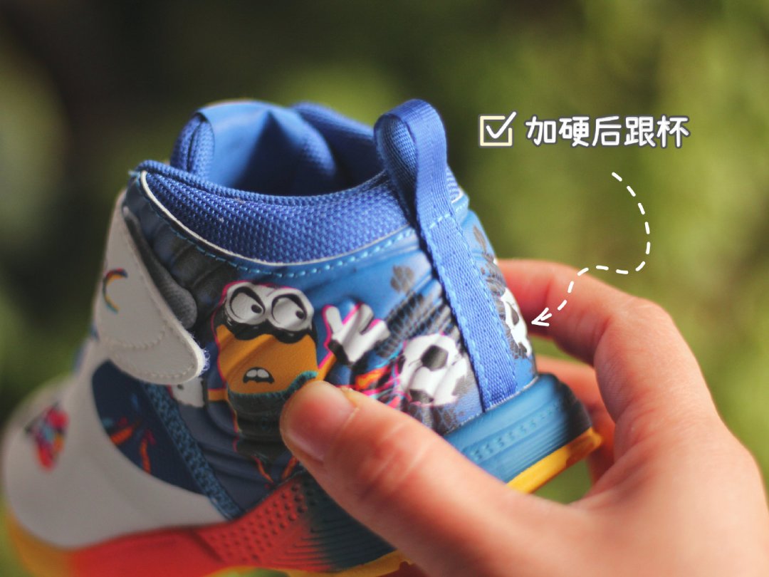 鞋头窄还是智商税?一张湿脚印,看出江博士适不适合娃