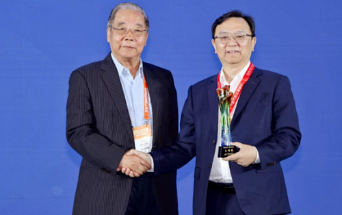 王传福：比亚迪员工突破102万，研发12万，连续4年全球销冠