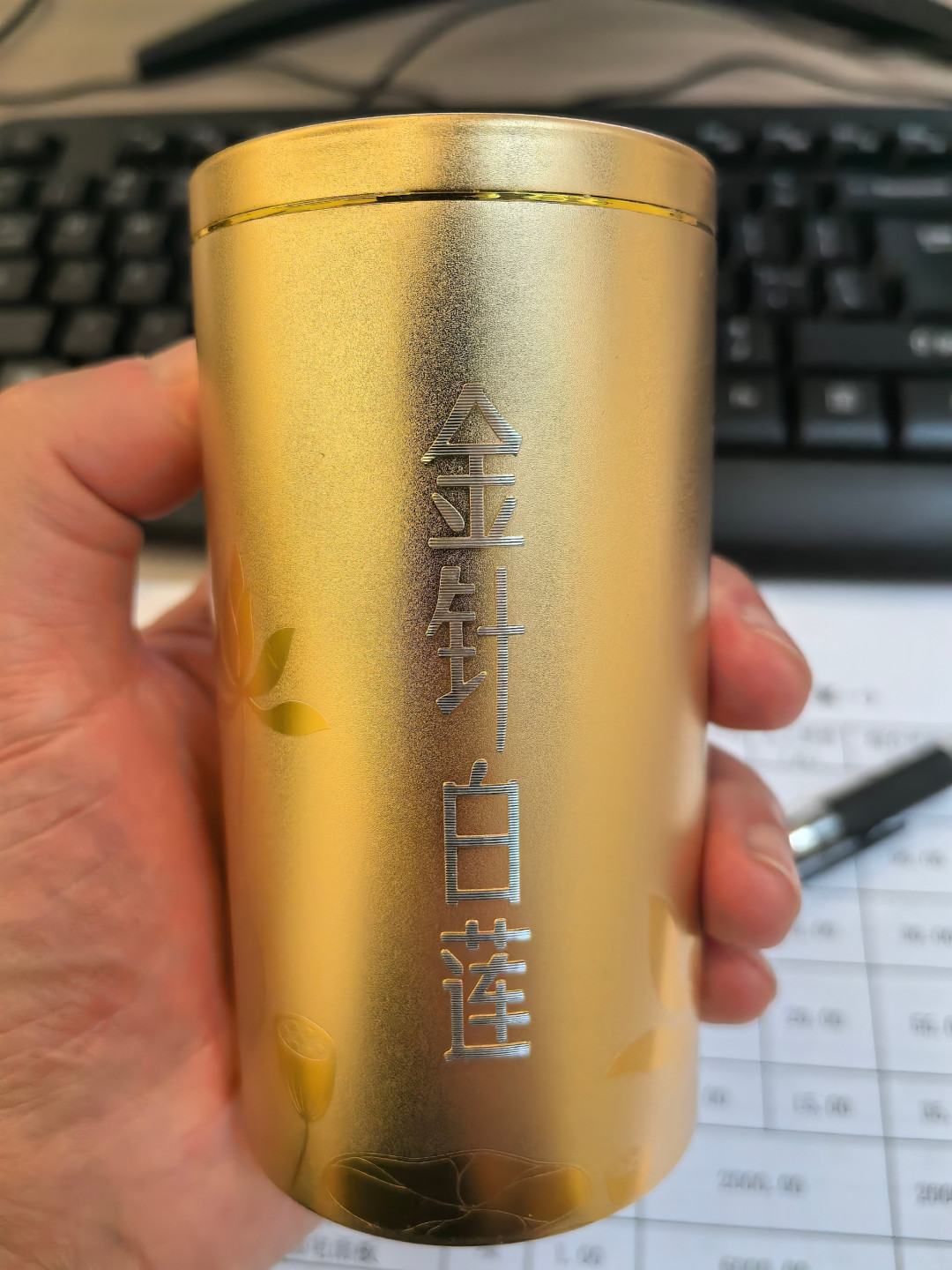 喝大益熟茶别在双11囤花眼:先买标尺,再买口味,概念款放最后