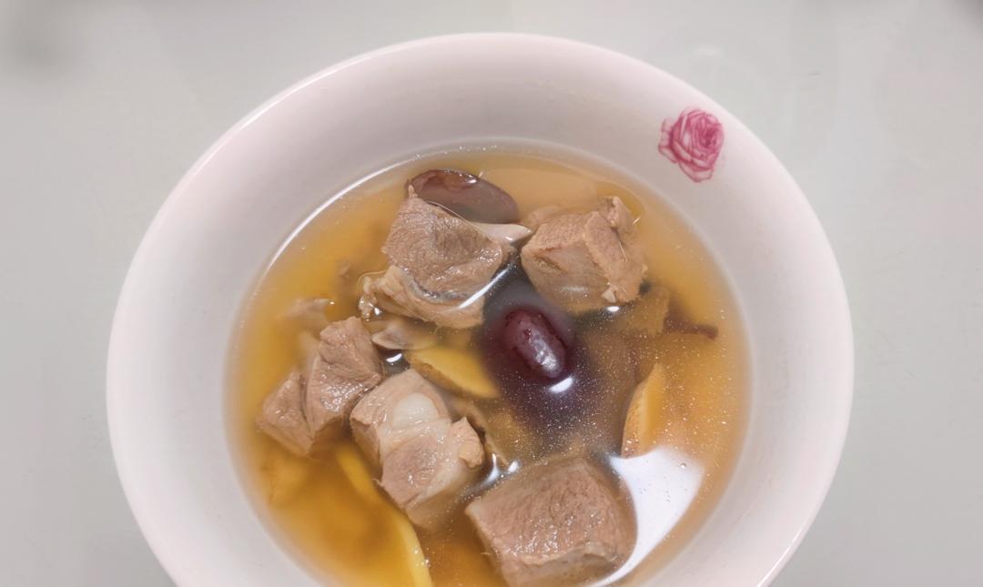 连喝三天羊肉汤，嘴里起了两个泡：秋冬进补，先分清自己是哪种虚