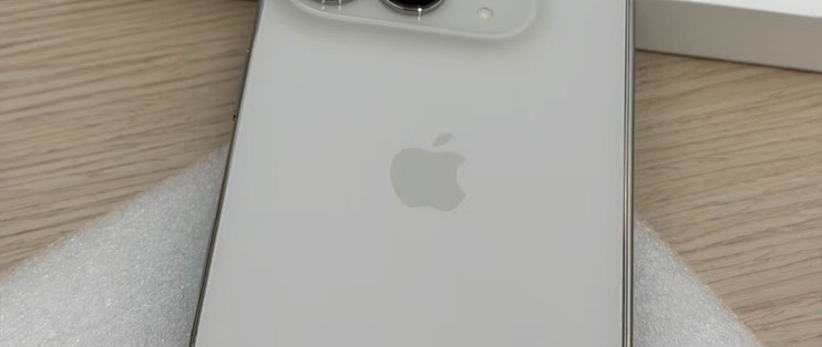 苹果首款折叠iPhone Duo首发实测｜颜值质感双在线