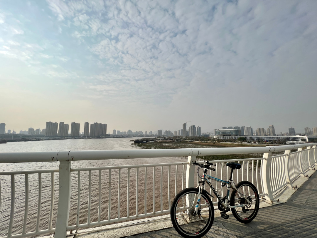 买辆永久公路车只要500块？爸觉得是情怀，师傅觉得是生意