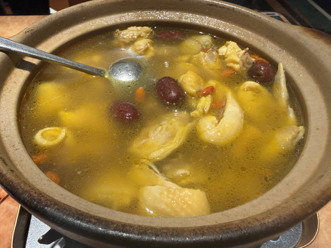 聚会餐饮