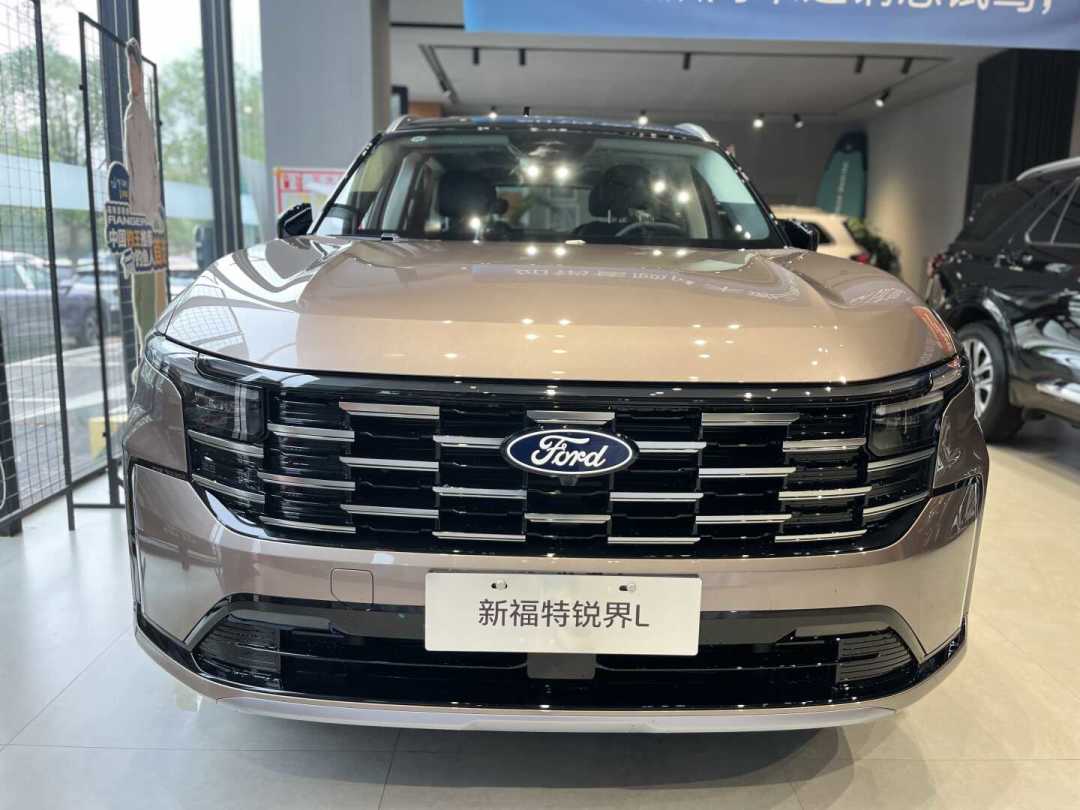 福特三季报:现金流47亿美元、指引上调,在华批发量却降了22%——纠结要不要买福特的,先把这三本账算清