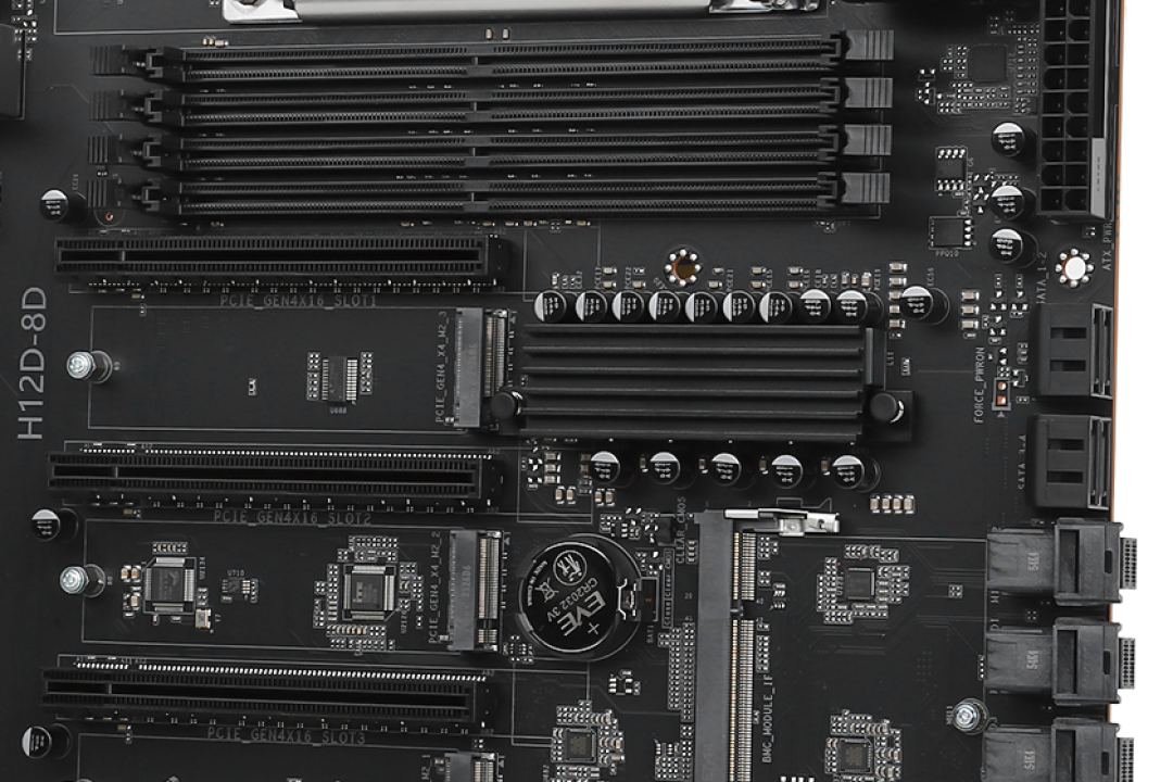 一块能插七张卡的 EPYC 主板，卡在了一颗 BMC 上