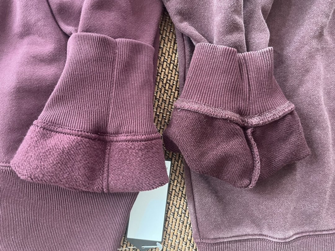 刷了一晚双11卫衣会场,我发现最响的那个“800g”称的根本不是衣服