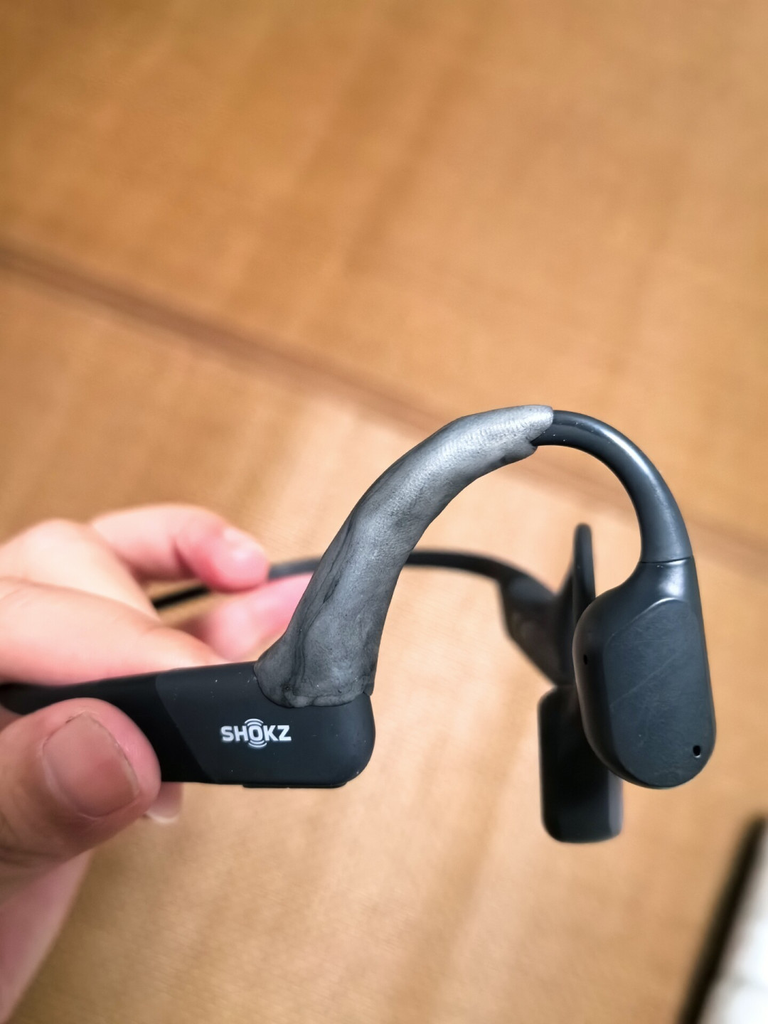 970 元买的韶音,修一次 870 元:断口大多落在同一个弯
