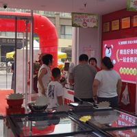 不用跑大超市，社区小店承载居民多样就餐需求