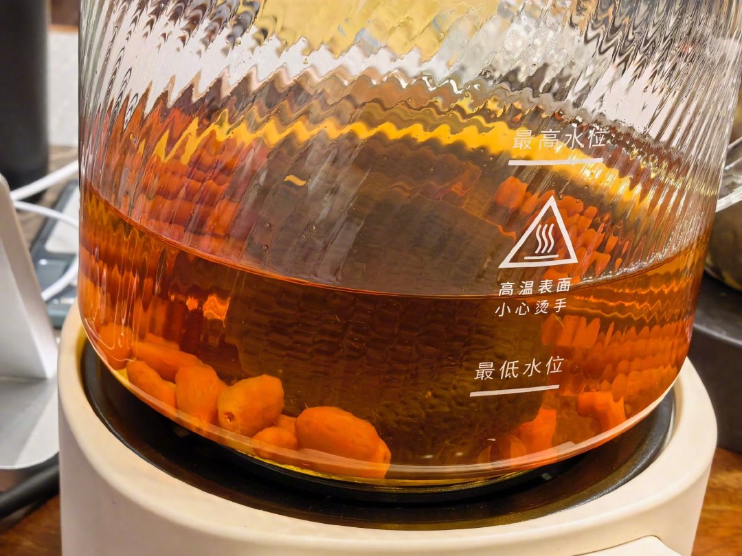 62万人吵翻的“开水泡茶”,答案其实藏在这3个数里