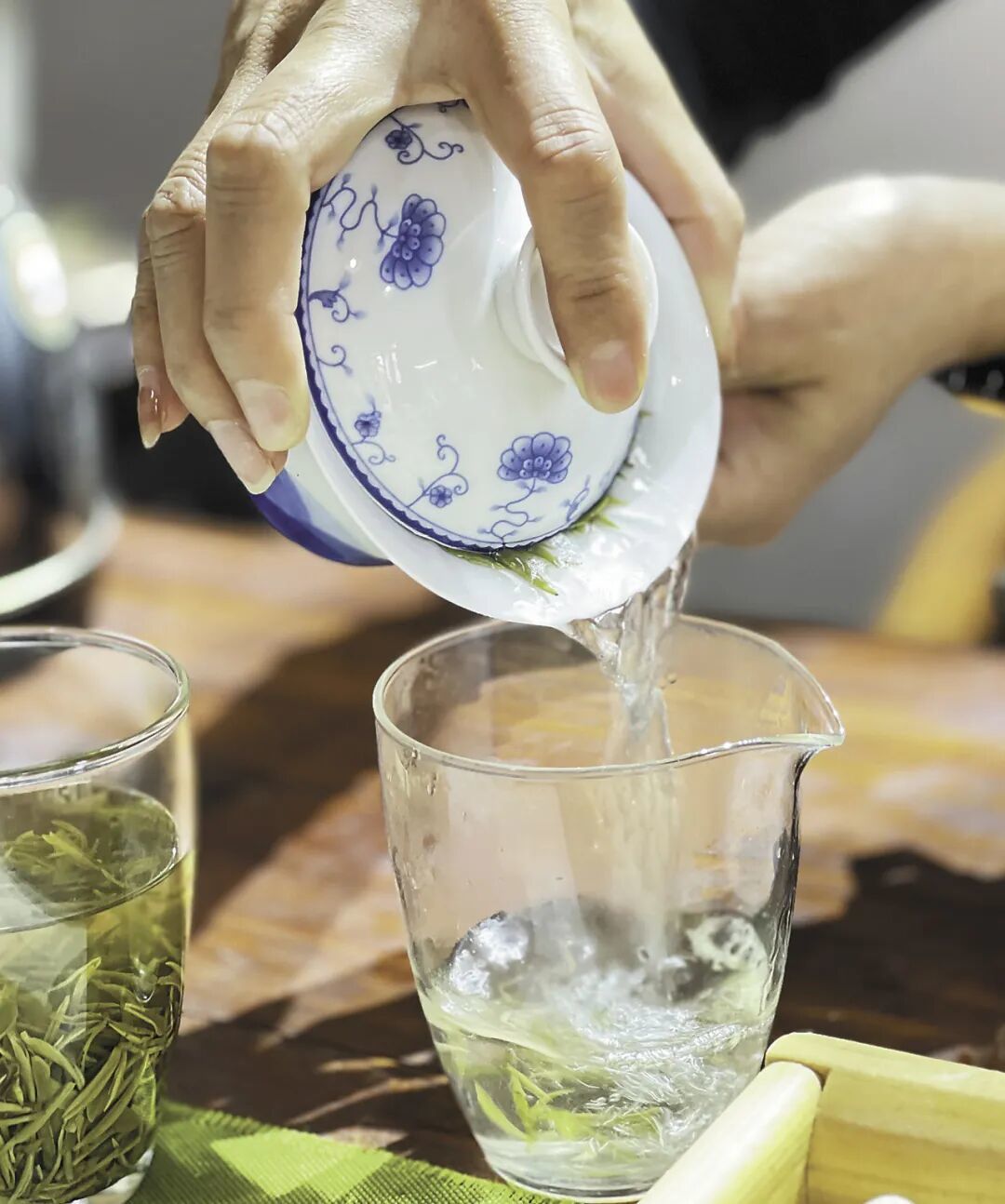 62万人吵翻的“开水泡茶”,答案其实藏在这3个数里