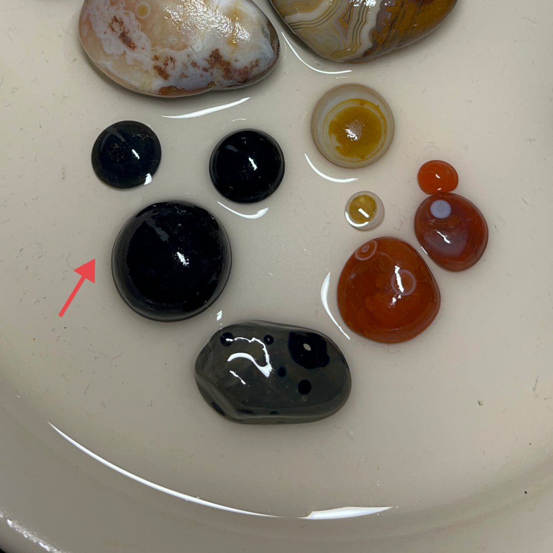 戈壁捡回来的石头，别急着上油