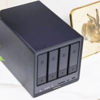 无需公网IP，外网也能像局域网直连家中NAS，上传下载跑满带宽