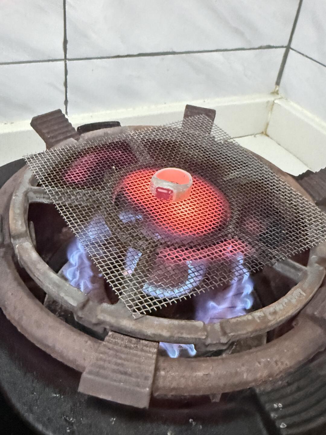 把猫鼻纹烧成银吊坠：银粘土入门，捏不难，烧才难