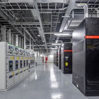 全国首个昇腾950DT集群武汉上线：为什么落地的是1024卡，而不是8192卡？