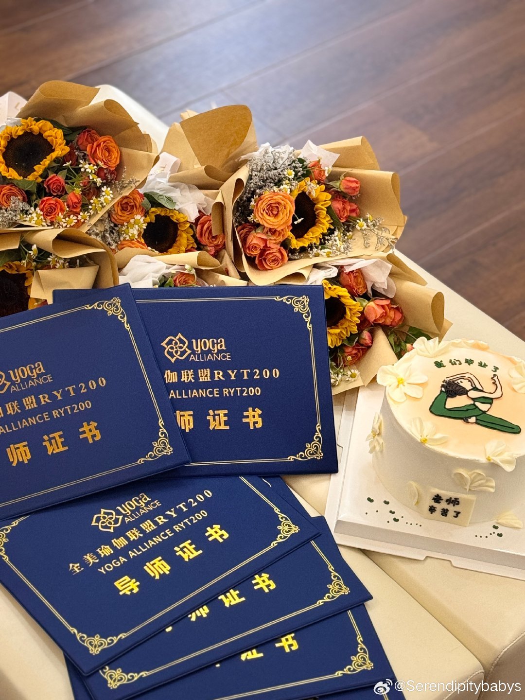 零基础28天当瑜伽老师：证书发得快，课得慢慢教