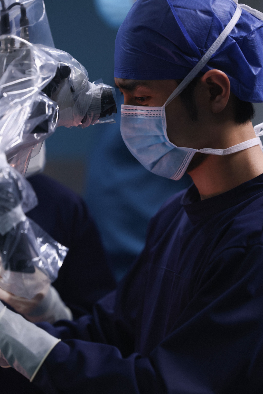 70余位顾问压不住一篇7万赞挑刺帖?《小城良方》医学争议掰开看,其实就四件事