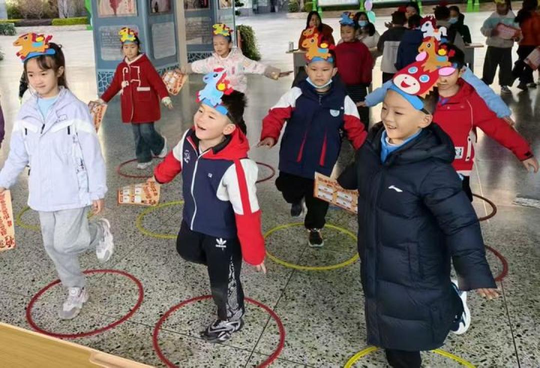 考41名哭泣的一年级生：在「不考试时代」，你家娃的92分、84分值几分？