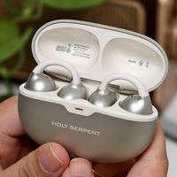运动怕汗通话怕吵？蛇圣陨石Max全给解决了，骨声纹比预想更好用