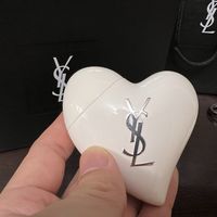 送礼颜值天花板，YSL偏心护手霜礼盒