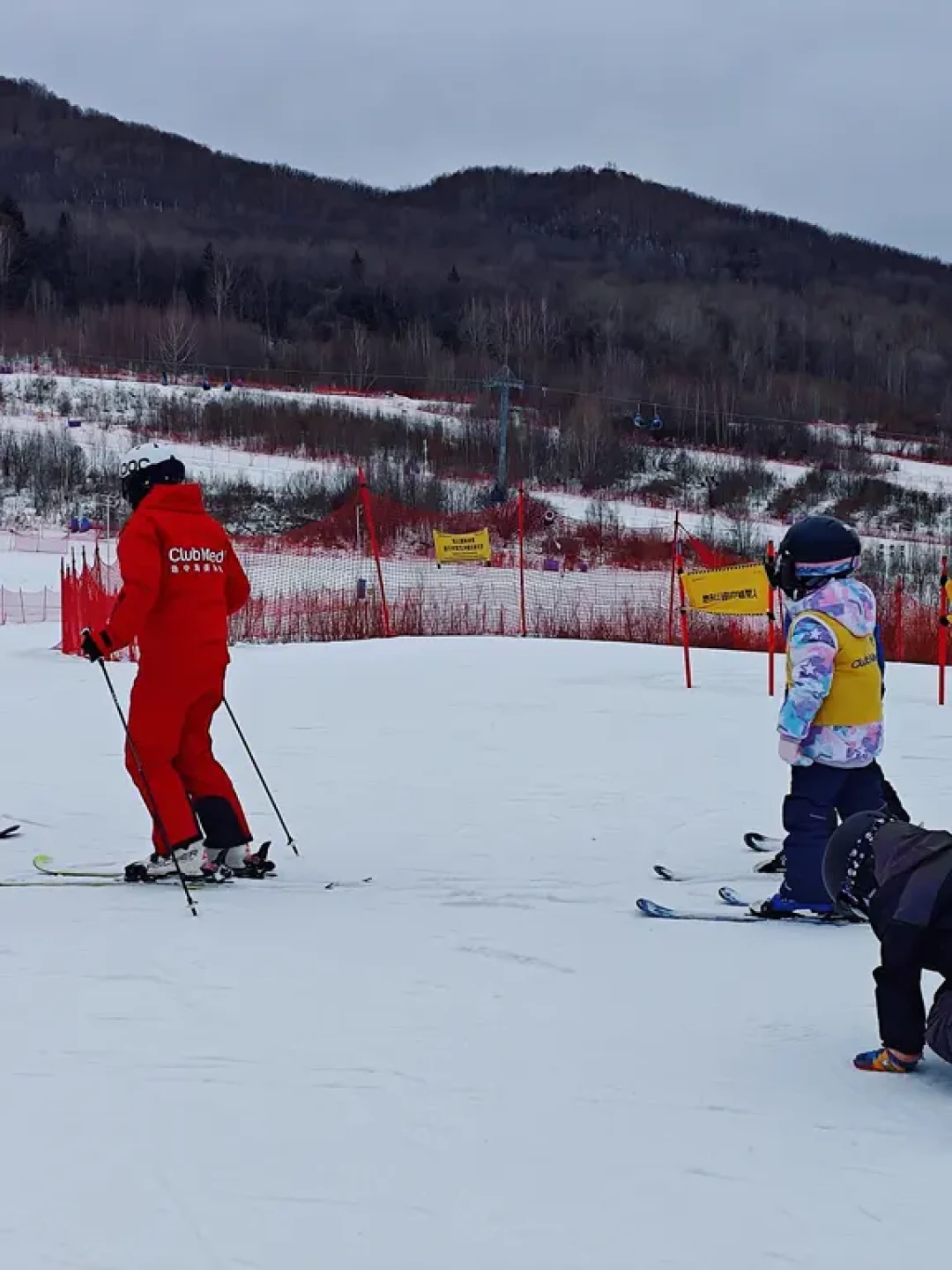 长白山Club Med晚秋实测：托管真香，温泉有清场时间