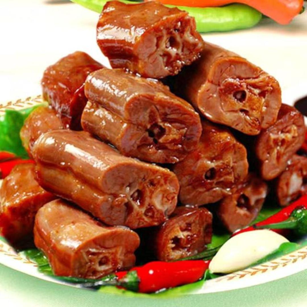 好消息:绝味摘帽了。坏消息:两年多关店6600家,鸭脖还是没降价