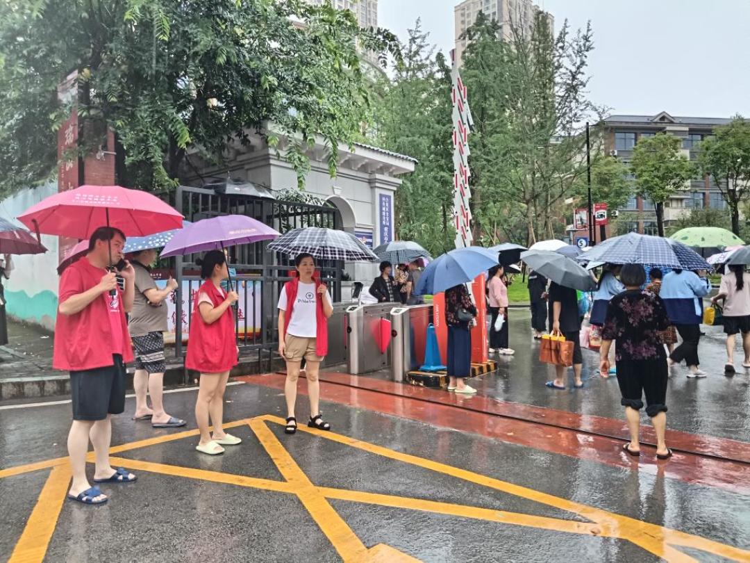 30秒出答案,只错一道题:AI眼镜作弊,为什么越像普通眼镜越难防