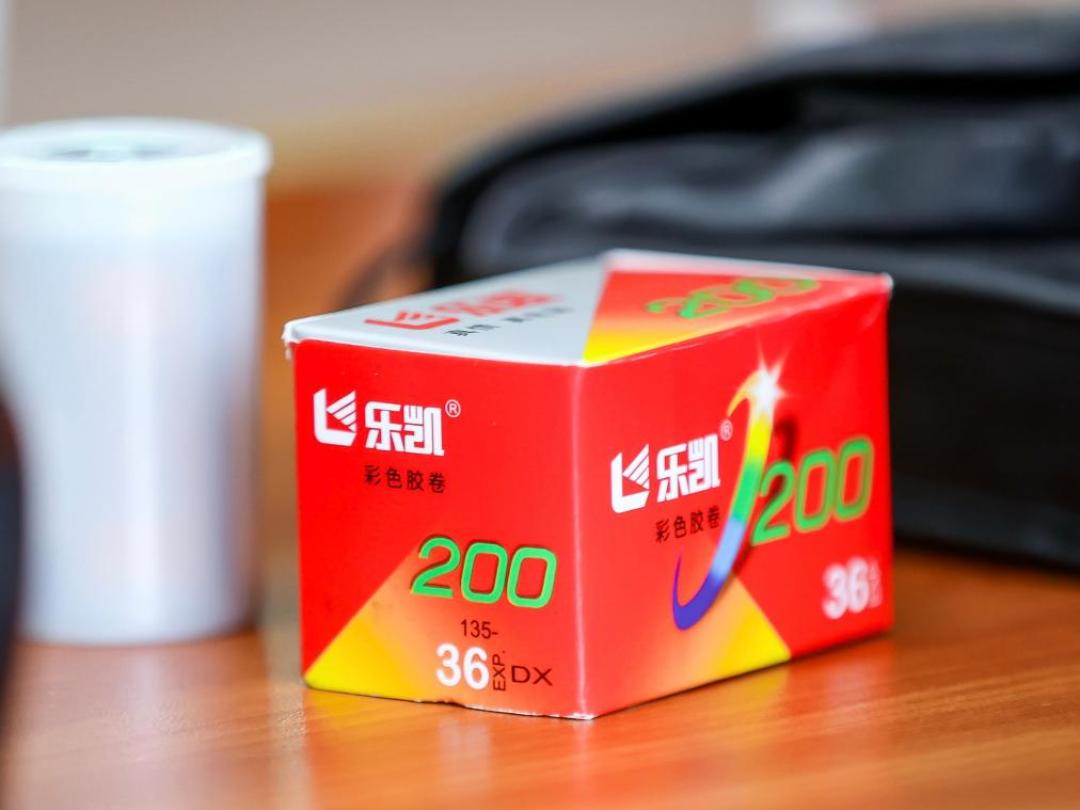 胶卷跌到48一卷,拍胶片还是没便宜