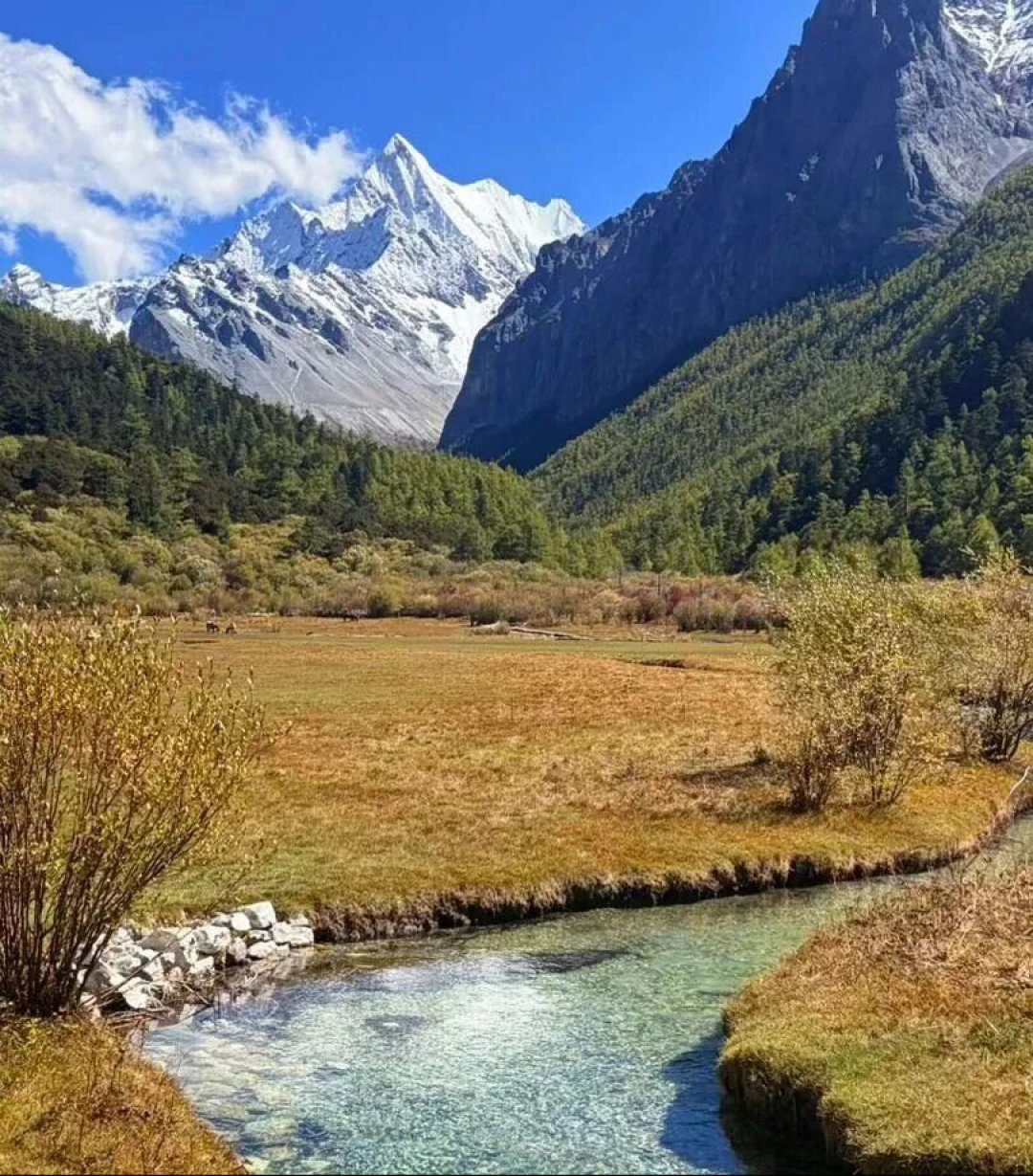亚丁免票进入尾声:刷爆大转山美图前,先算第一晚睡多高