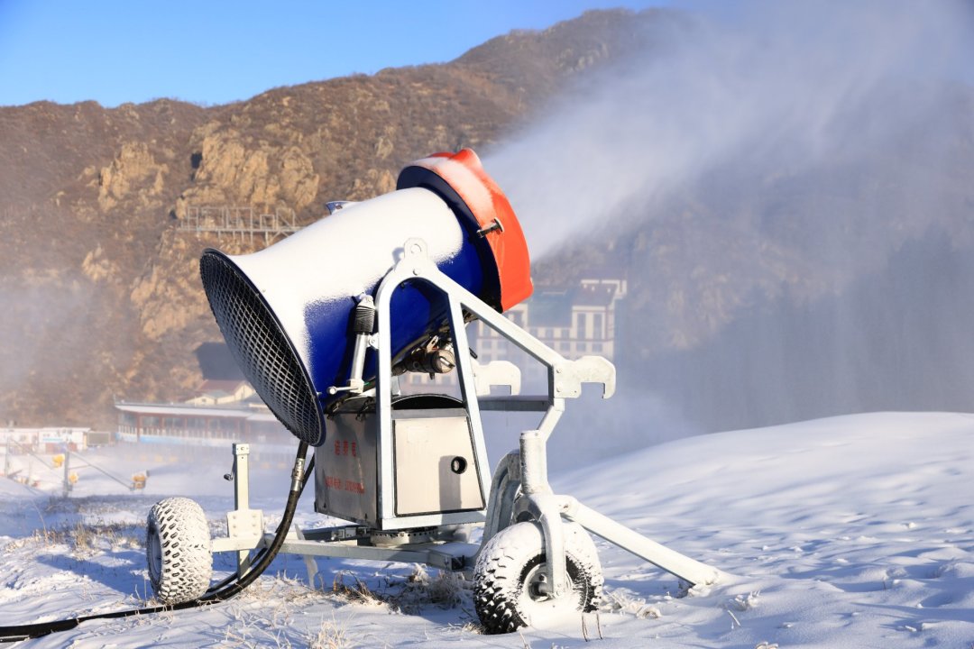崇礼10月23日开板,整套装备租到129元:双11,第一次滑雪,先别买雪板